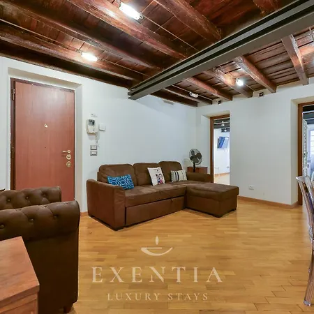 Colosseum Charming Apartment In Monti-2